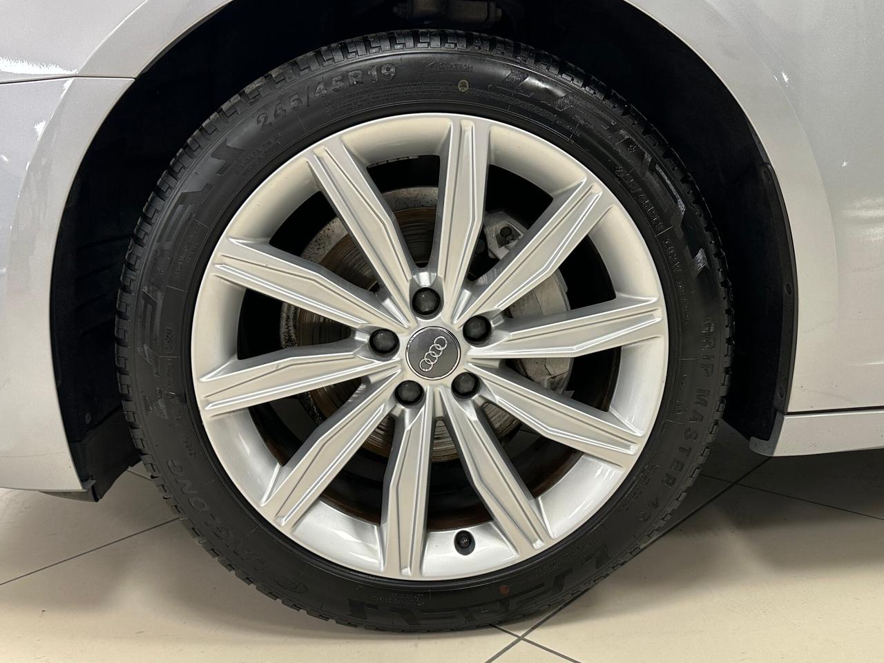 Audi A6 Avant 40 2.0 TDI 204 CV S tronic Business - 2019