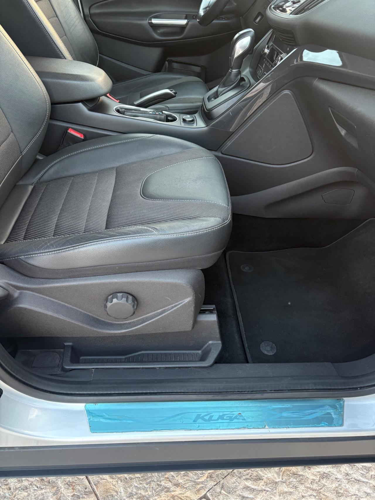 Ford Kuga 2.0 TDCI 150 CV S&S 4WD Business