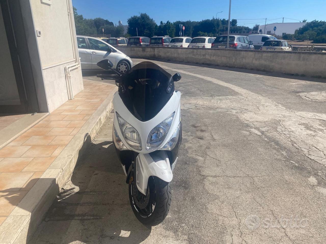 Yamaha T Max - 2011