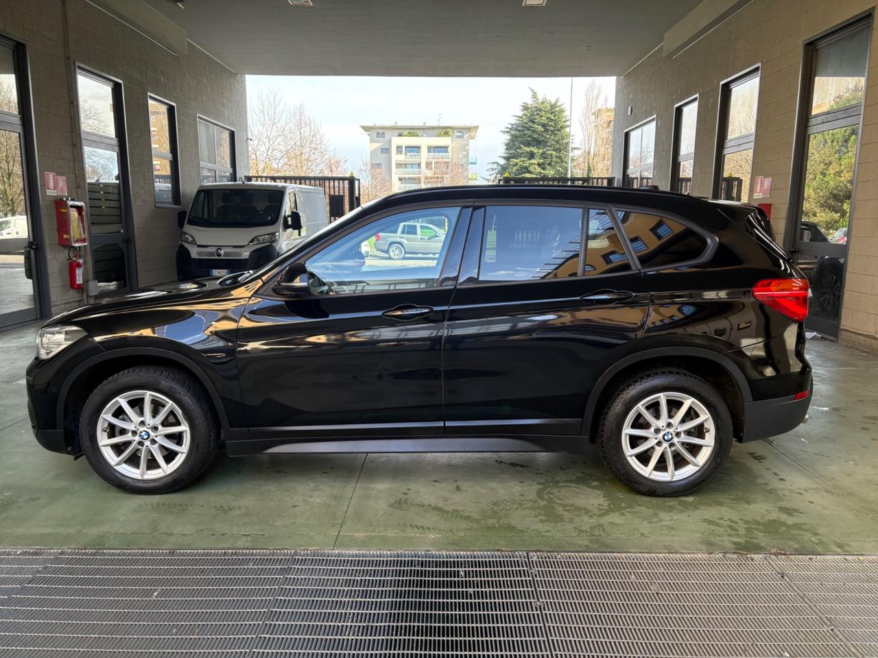 Bmw X1 sDrive18d Business