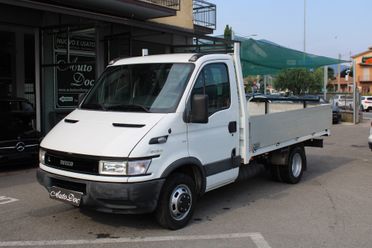 Iveco Daily 2.3 Hpi PM-RG Cabinato CON CASSONE FISSO