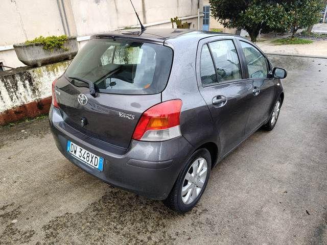 TOYOTA - Yaris - 1.3 5p. Sol GPL
