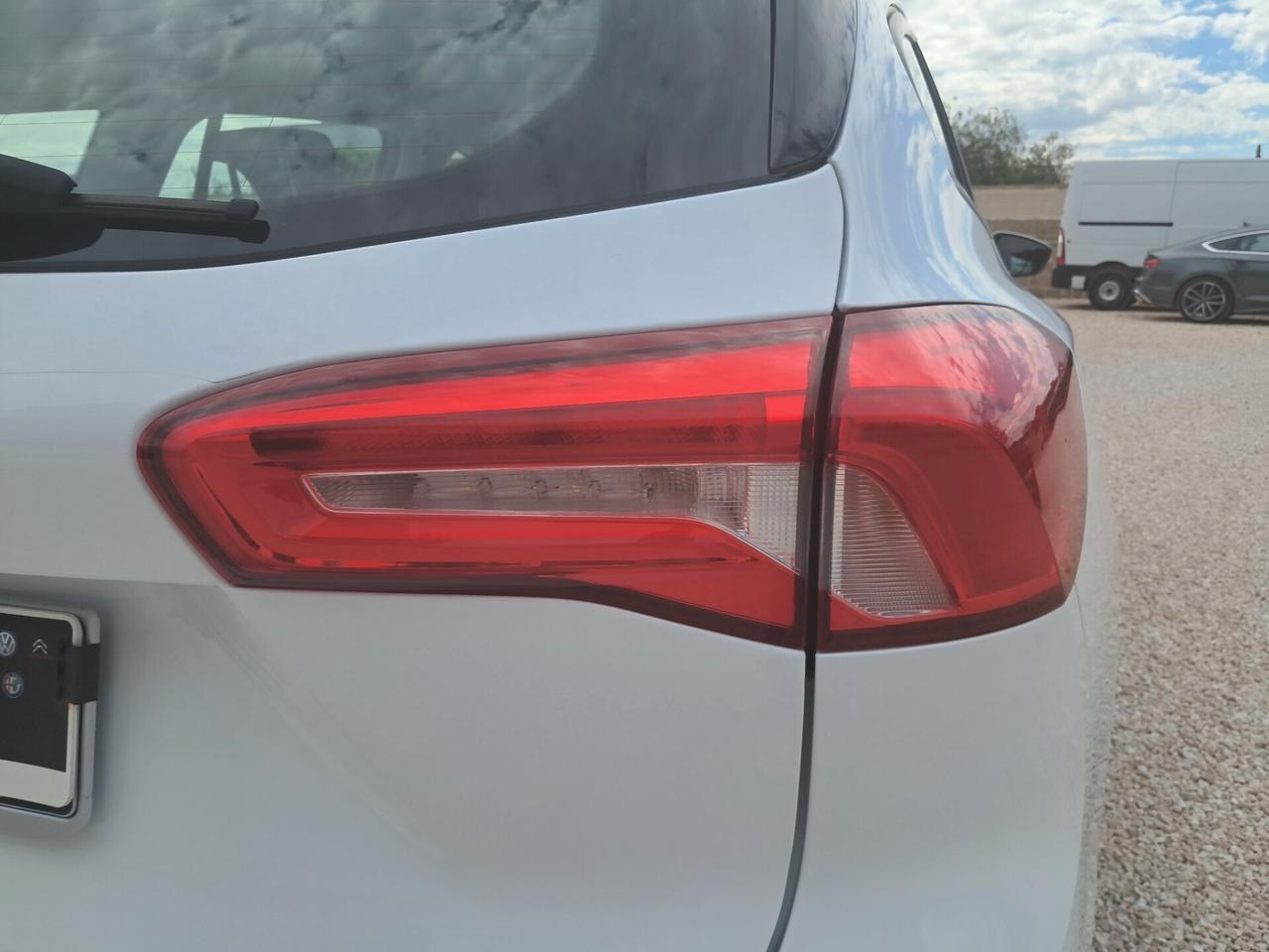 Ford Focus 1.5TDCI 120-CV*NAVI*TELECAMERA*LED