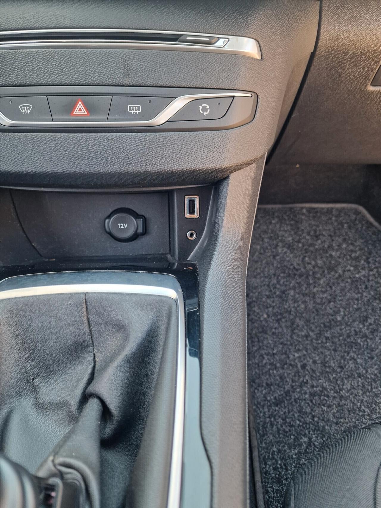 Peugeot 308 Turbo 130 S&S SW Allure distrb nuova!!