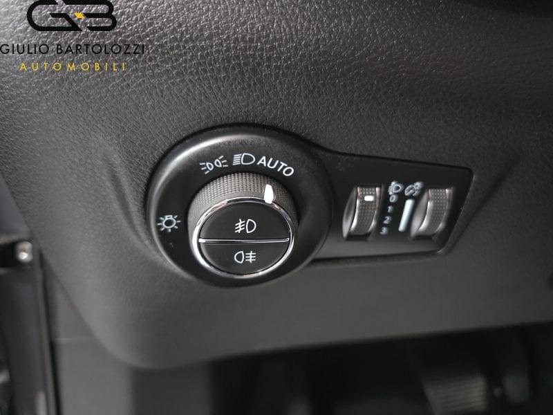 Jeep Compass e-Hybrid 1.5 Turbo MHEV T4 96kW Summit DDCT