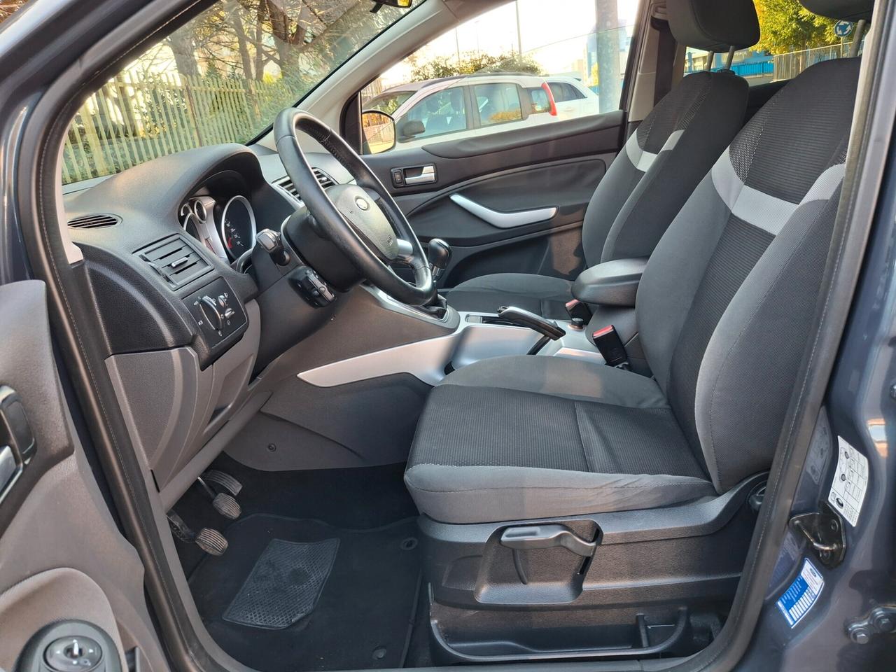 Ford Kuga 2.0 TDCi 140 CV 2WD Titanium*Garanzia 12 mesi*