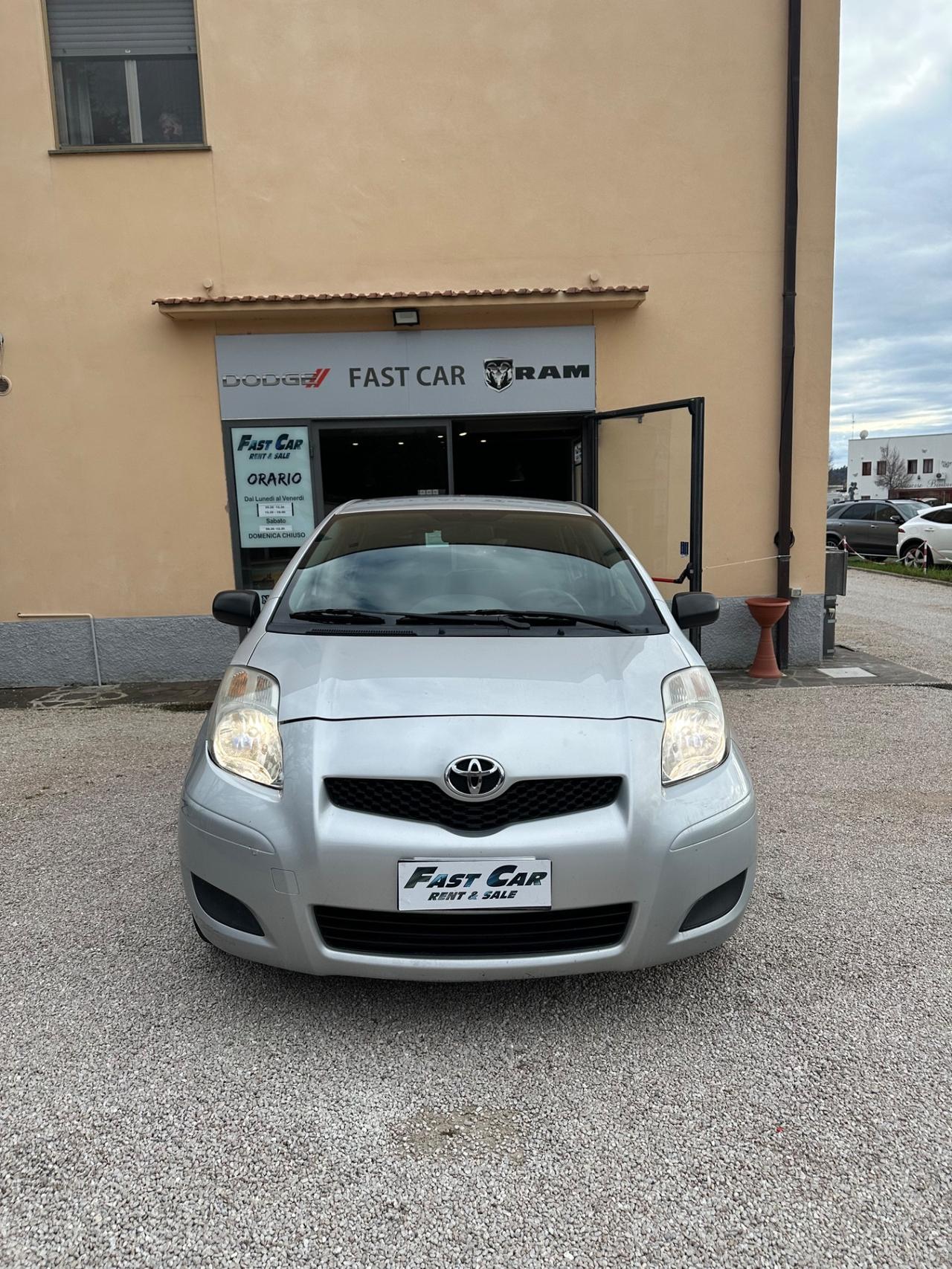 Toyota Yaris 1.4 D-4D DPF 5 porte Now ok neopatentati