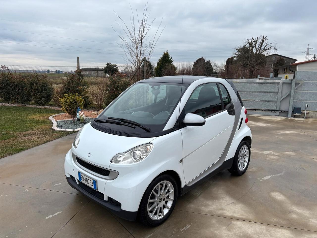 Smart ForTwo 800 40 kW coupé passion cdi