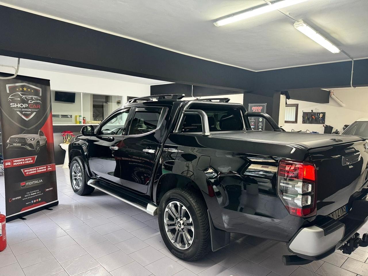 Mitsubishi L200 2.3 D Club Cab 4x4 Super Select Intense