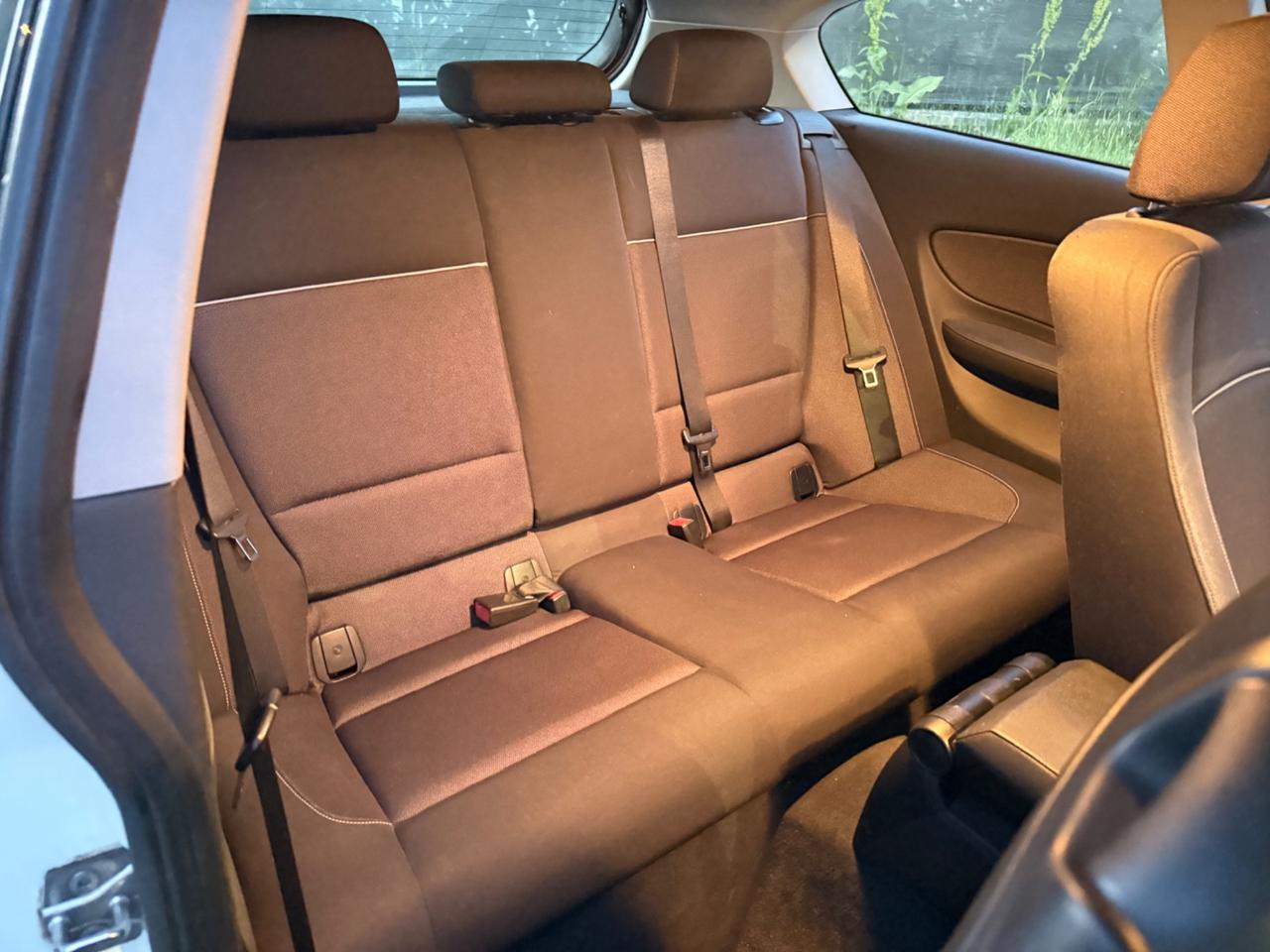 BMW SERIE 1 116D 2.0 DIESEL SOLI 77 MILA KM 09