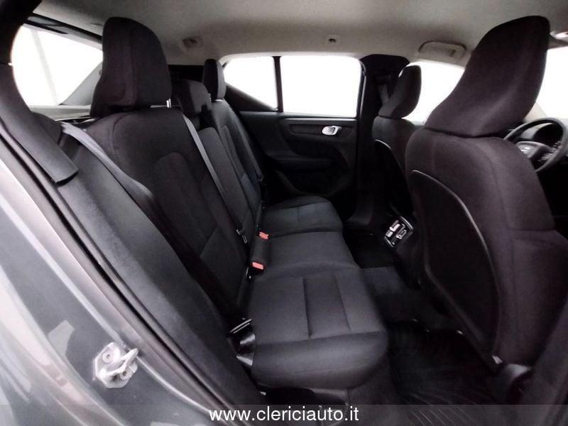 Volvo XC40 D3 AWD Geartronic Momentum