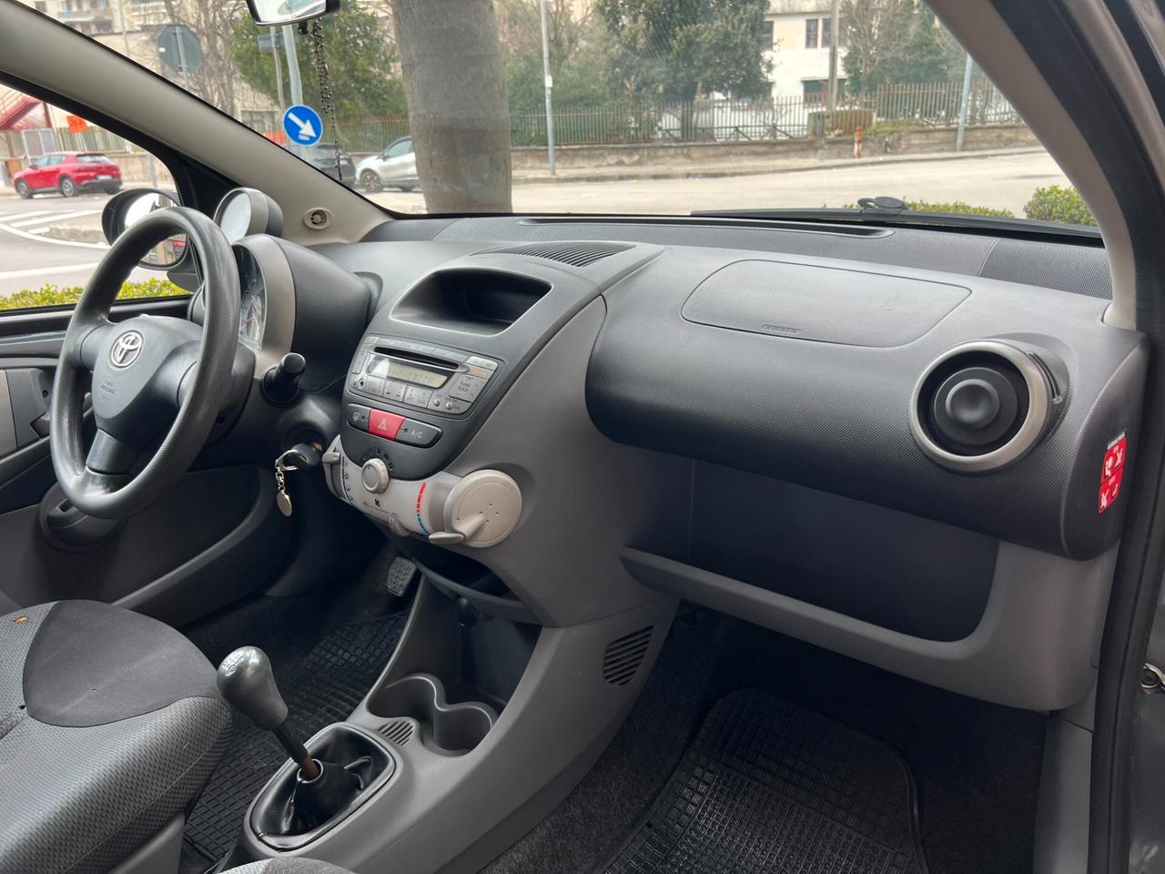 Toyota Aygo 1.0 12V VVT-i 5 porte