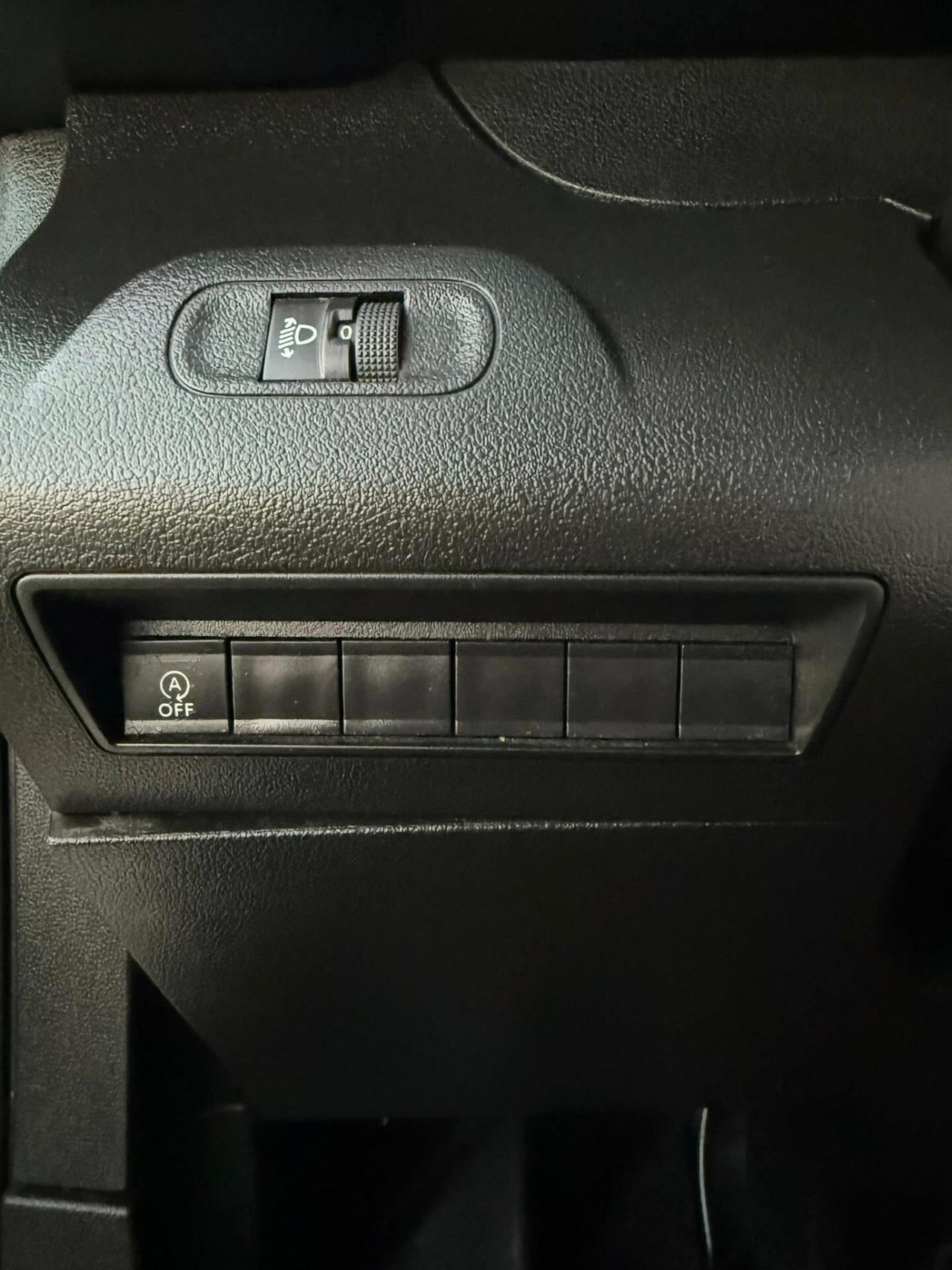 Peugeot Partner BlueHDi 100 S&S PC Furgone Pro