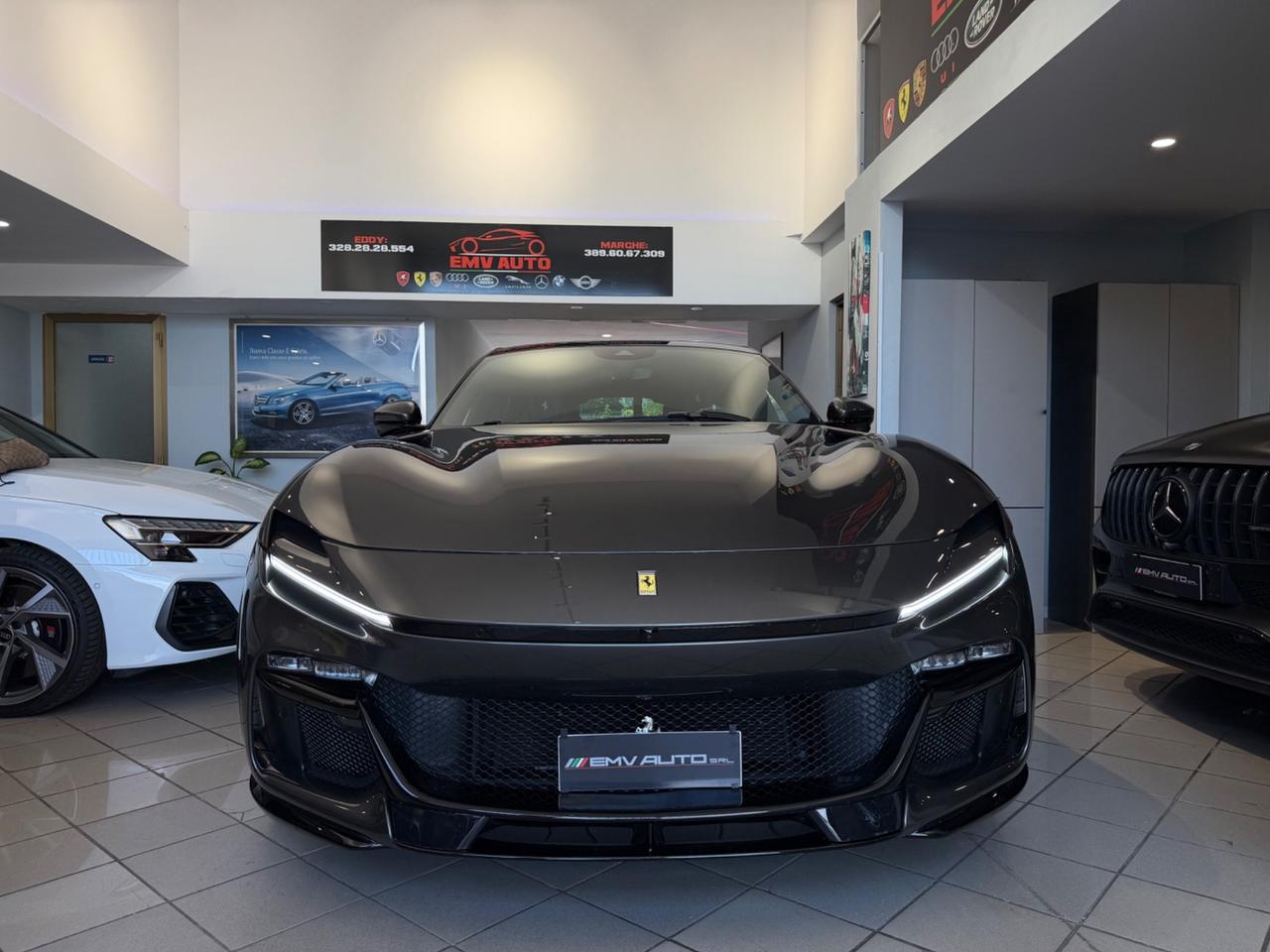 Ferrari Purosangue iva esposta pronto consegna