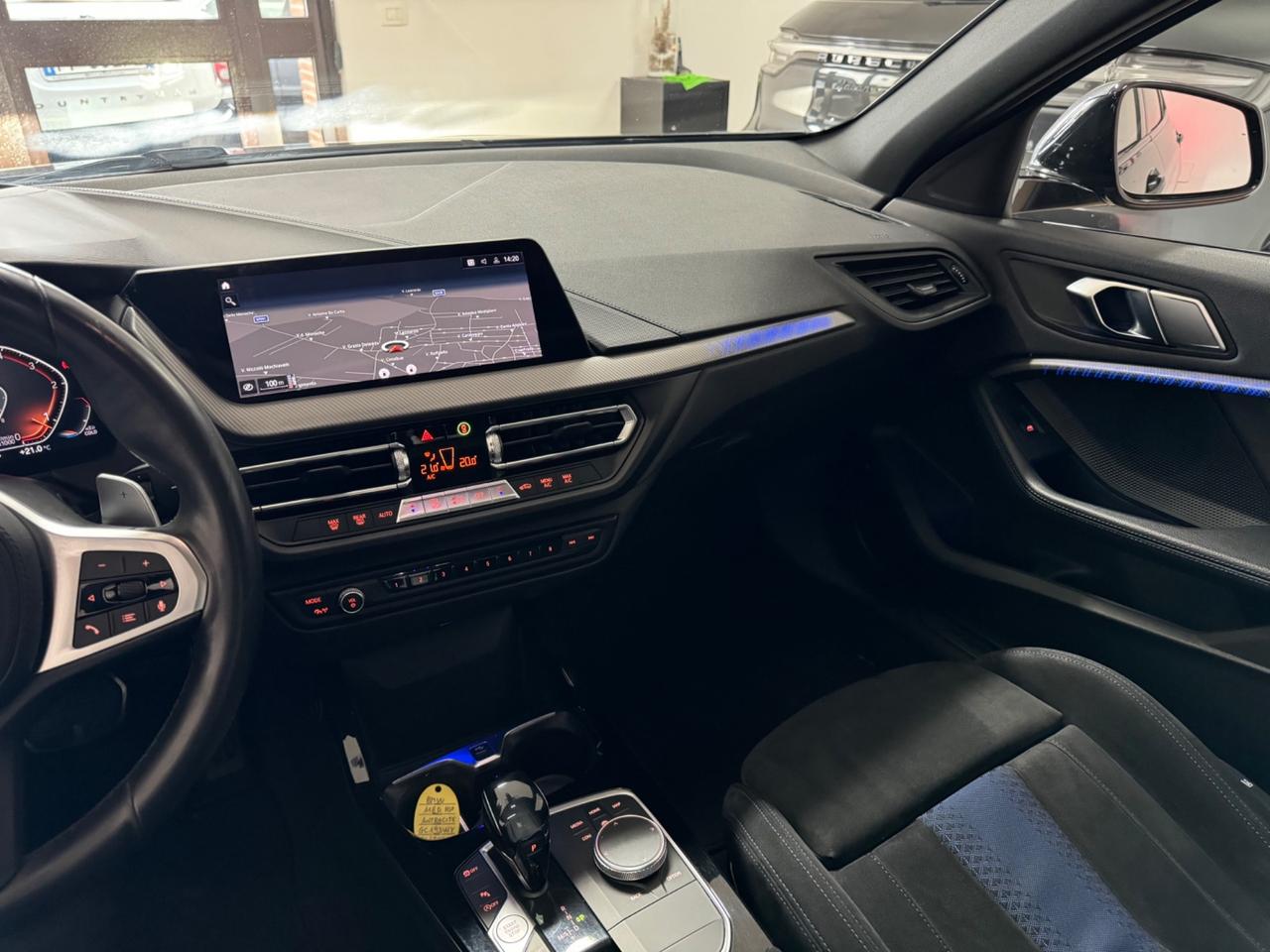 Bmw 118d M-SPORT AUTO TETTO APRIBILE