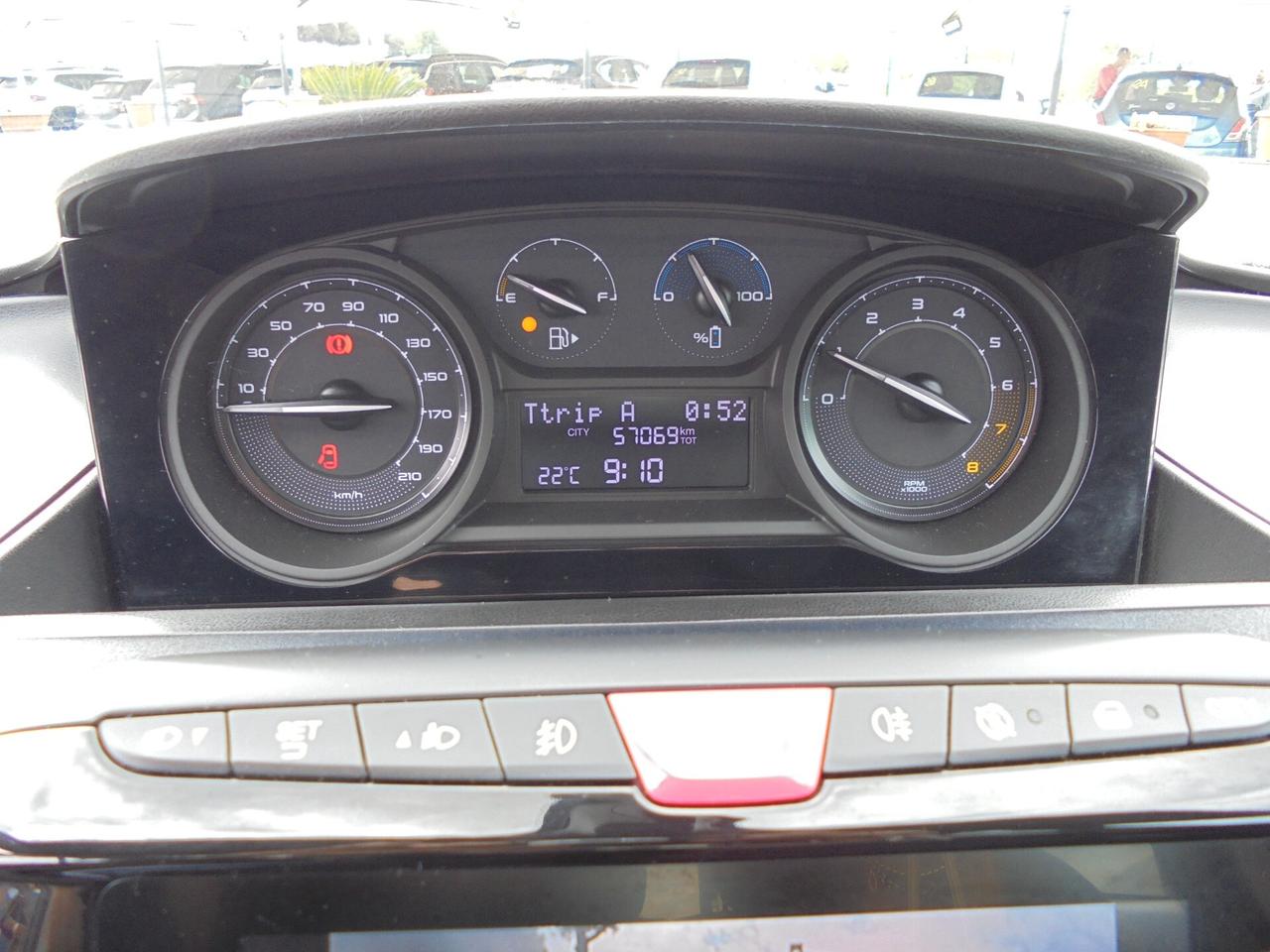 Lancia Ypsilon 1.0 FireFly 5 porte S&S Hybrid Gold