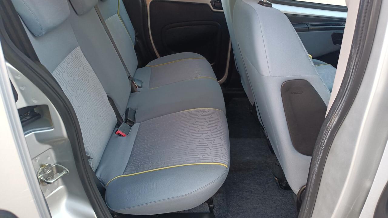 Peugeot Bipper 1.3 diesel motore nuovo