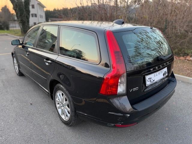 Volvo V50 2.0 D cat Momentum