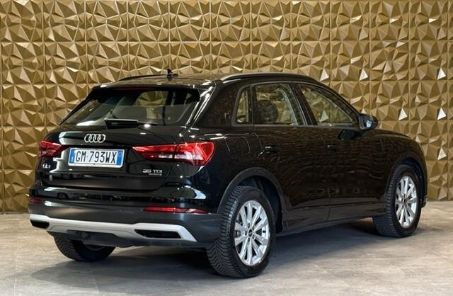 Audi Q3 35 TDI quattro S tronic Business Advanced