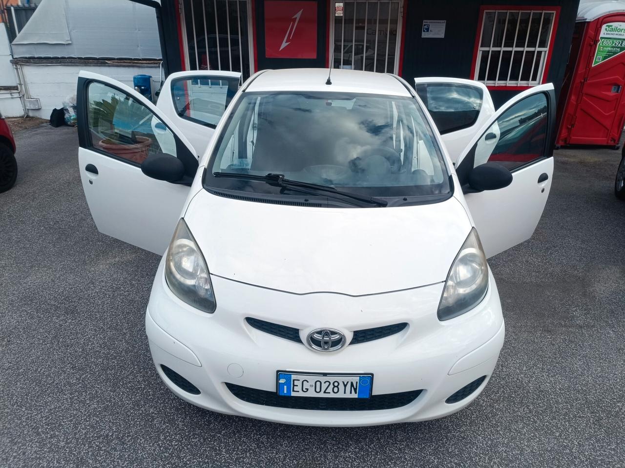 Toyota Aygo 1.0 12V VVT-i 5 porte Now