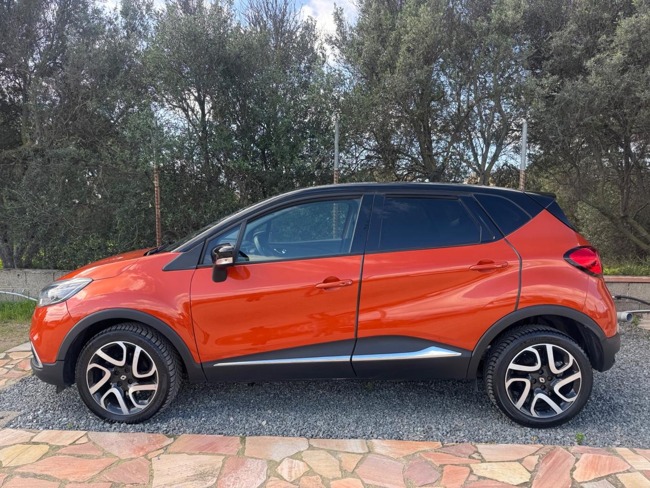 Renault Captur dCi 8V 90 CV EDC Start&Stop Energy Iconic