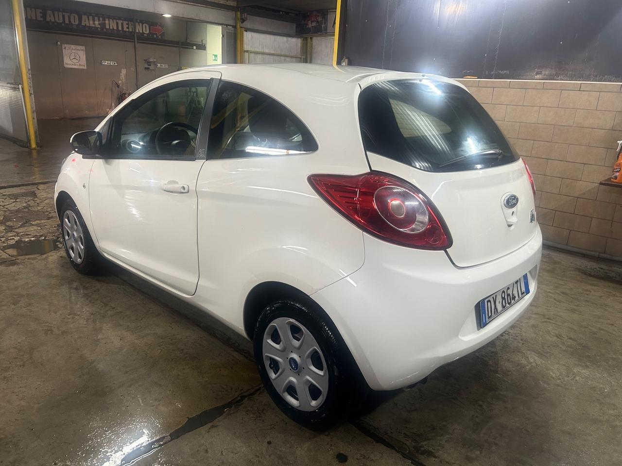 Ford Ka 1.2 8V 69CV Titanium