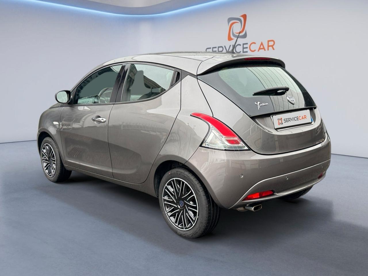 Lancia Ypsilon 1.2 69 CV 5 porte S&S Gold