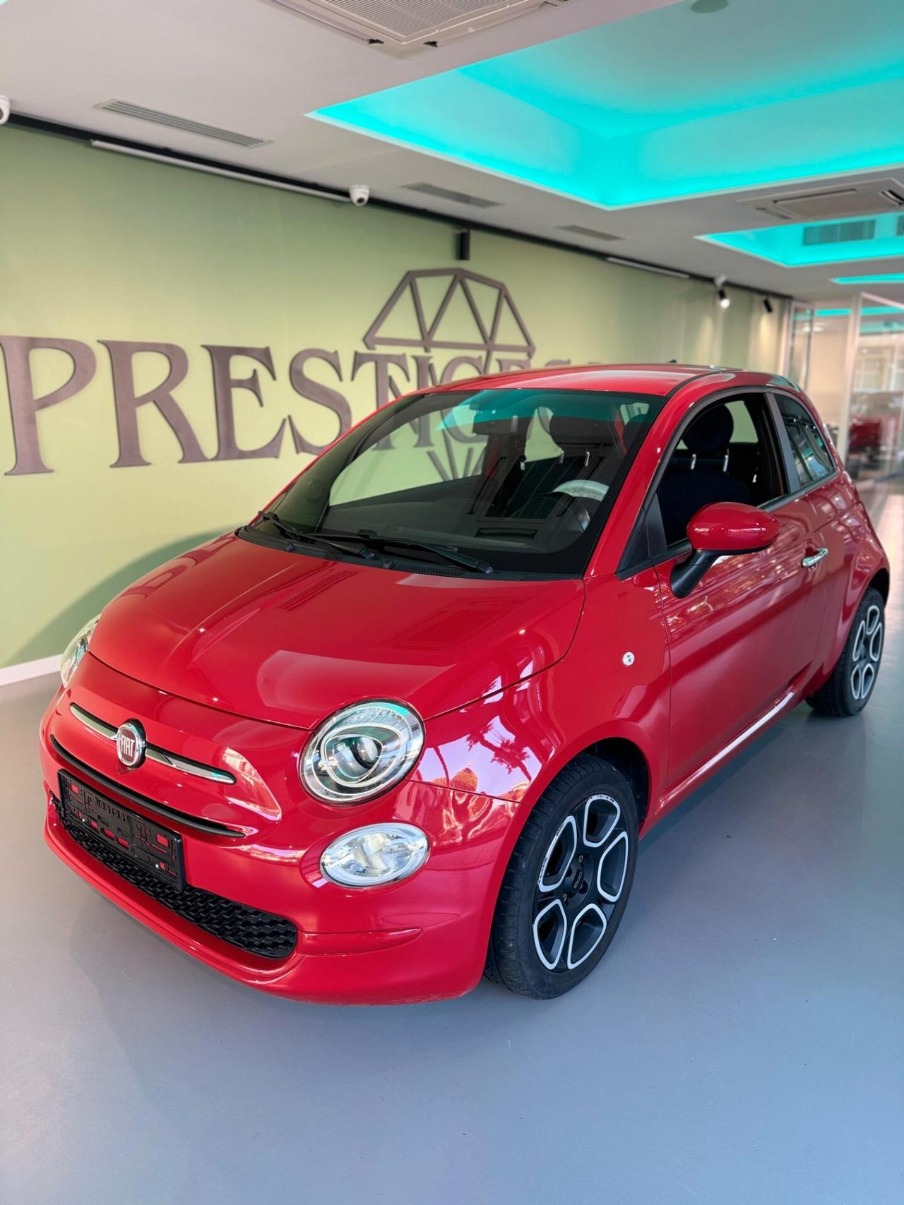 Fiat 500 1.0 Hybrid Red