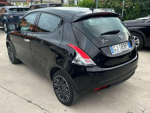 Lancia Ypsilon 1.0 firefly hybrid Gold Plus s&s 70cv 5p.ti