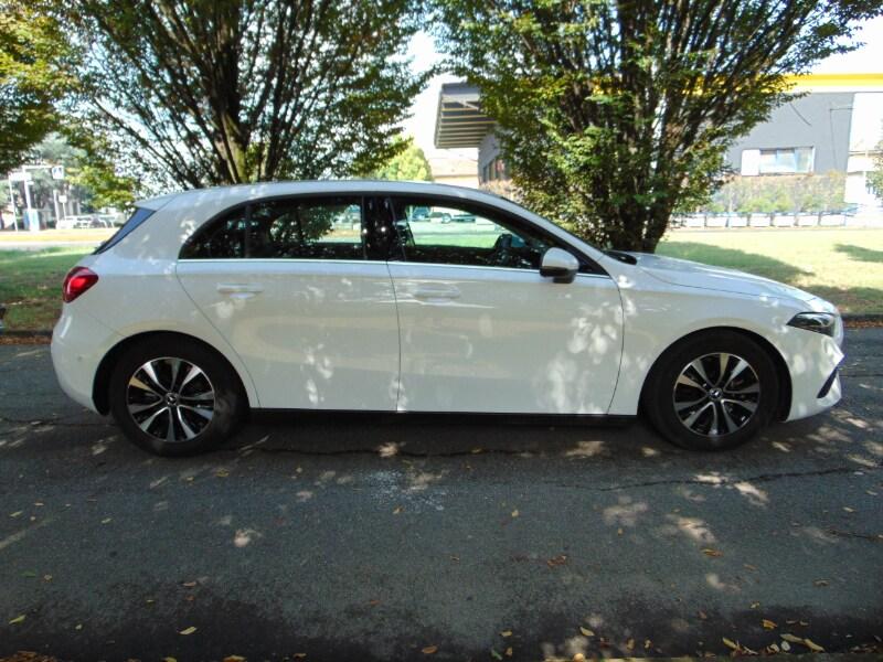 MERCEDES Classe A (W177) A 180 Automatic Ad...