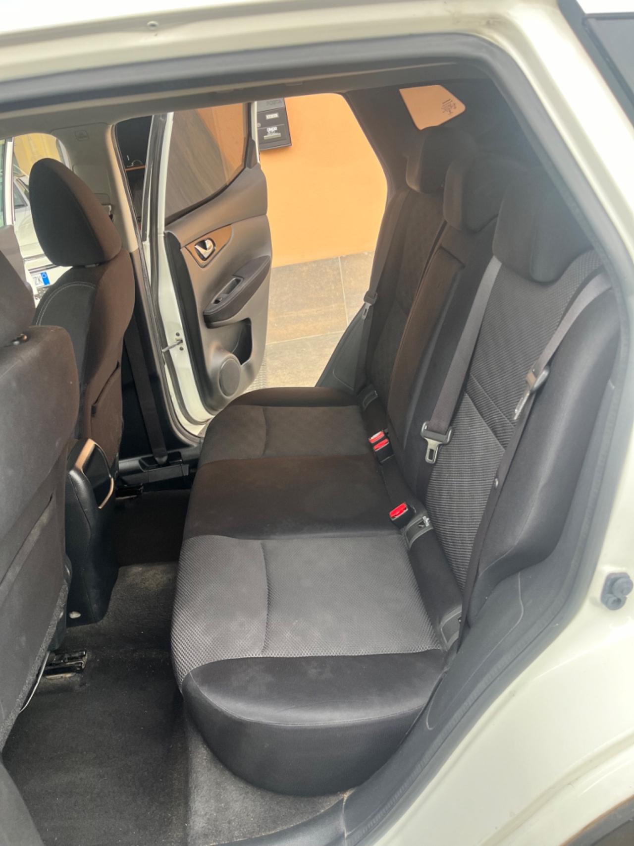 Nissan Qashqai 1.5 dCi Acenta Plus