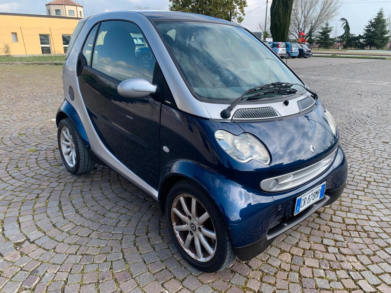 Smart ForTwo 700 coupé passion (45 kW)