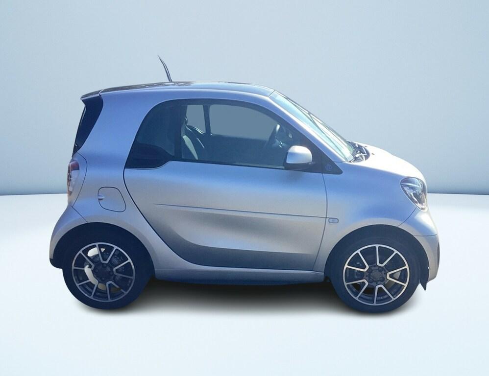 Smart fortwo 4,6kW EQ mattrunner