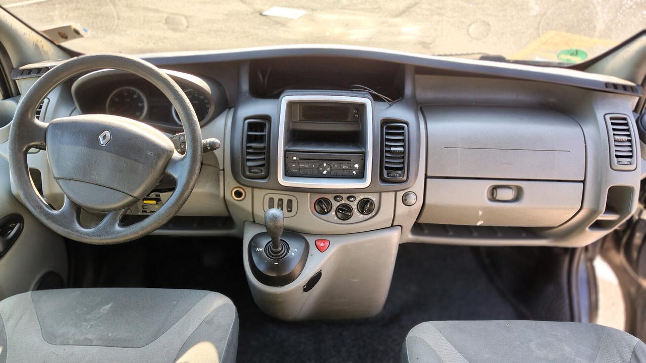 Renault Trafic 2.0 dCi/115 Aut Passenger Limousine DPF