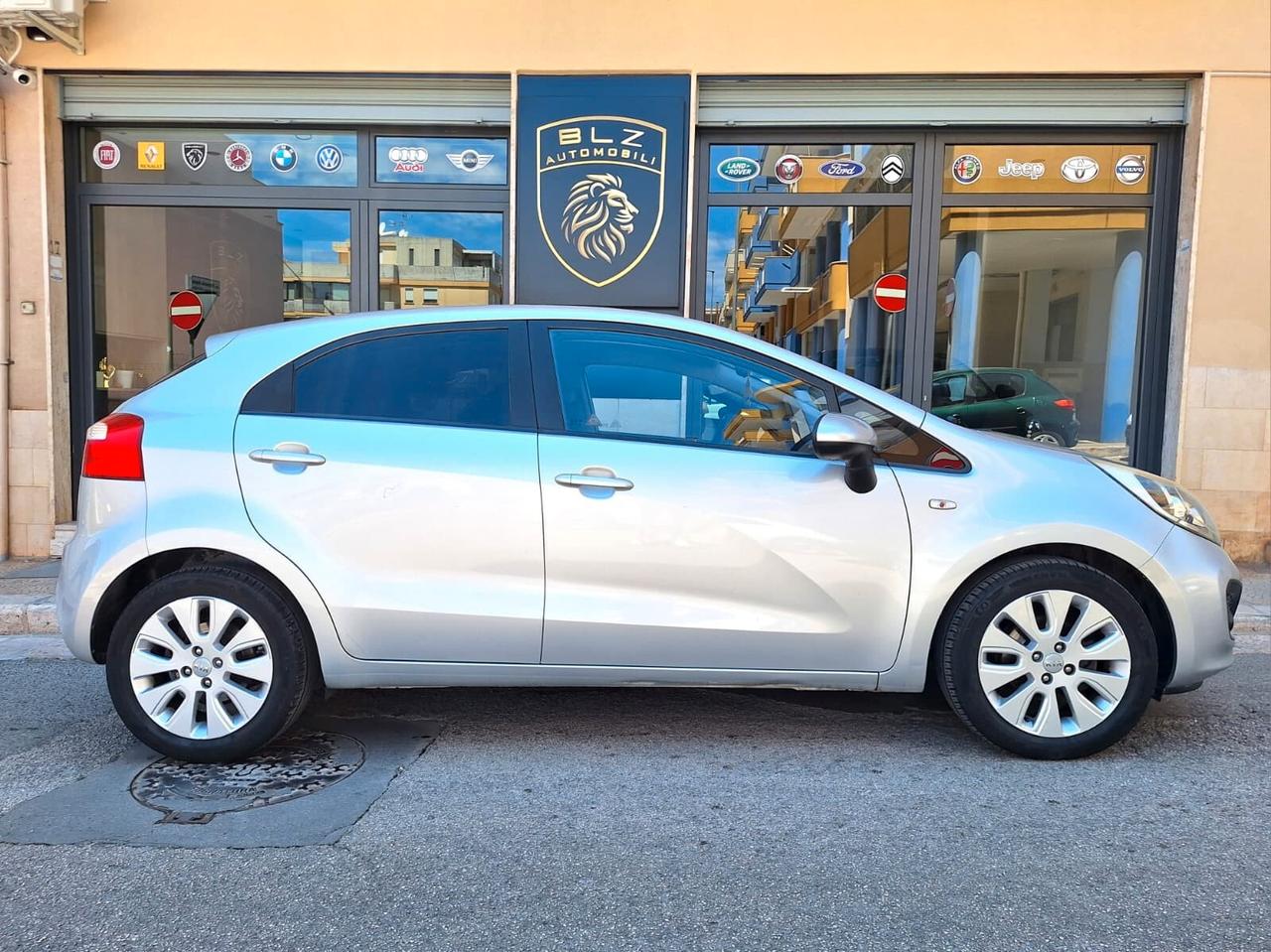 Kia Rio 1.1 CRDi WGT 5p. EX PLUS