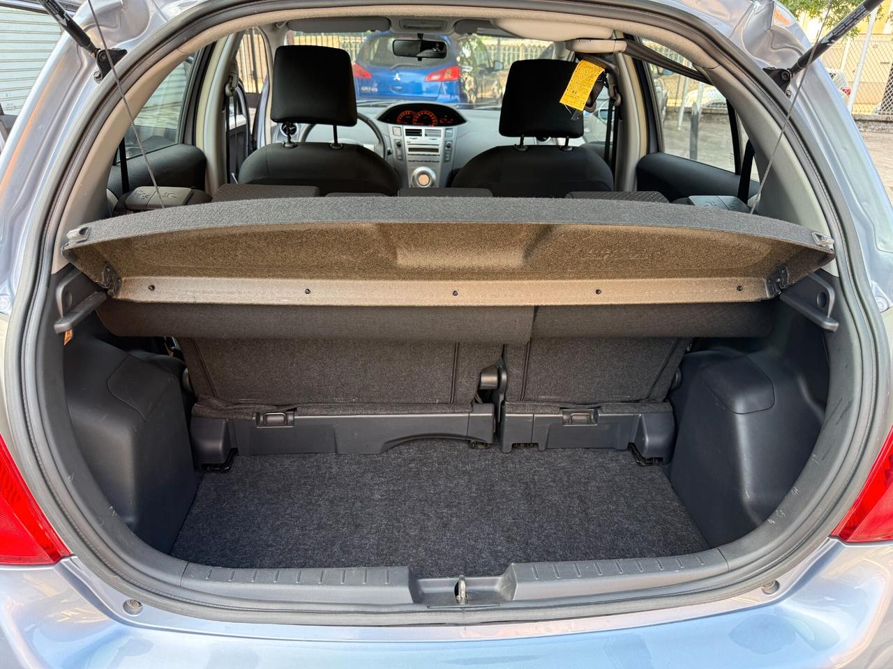 Toyota Yaris 1.0 5 porte Sol OK NEOPATENTATI