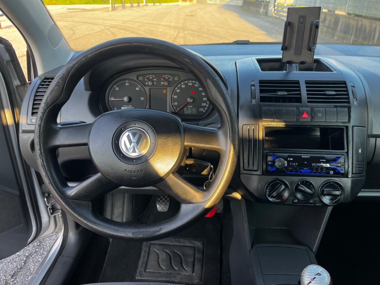 Volkswagen Polo 1.4/69CV TDI 5p. Sportline