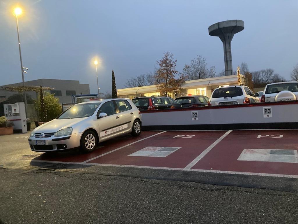 TOYOTA YARIS CAMBIO AUTOMATICO (DA VETRINA)