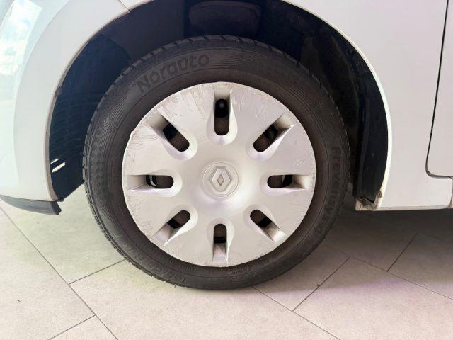 RENAULT Twingo 1.2 8V Le Iene