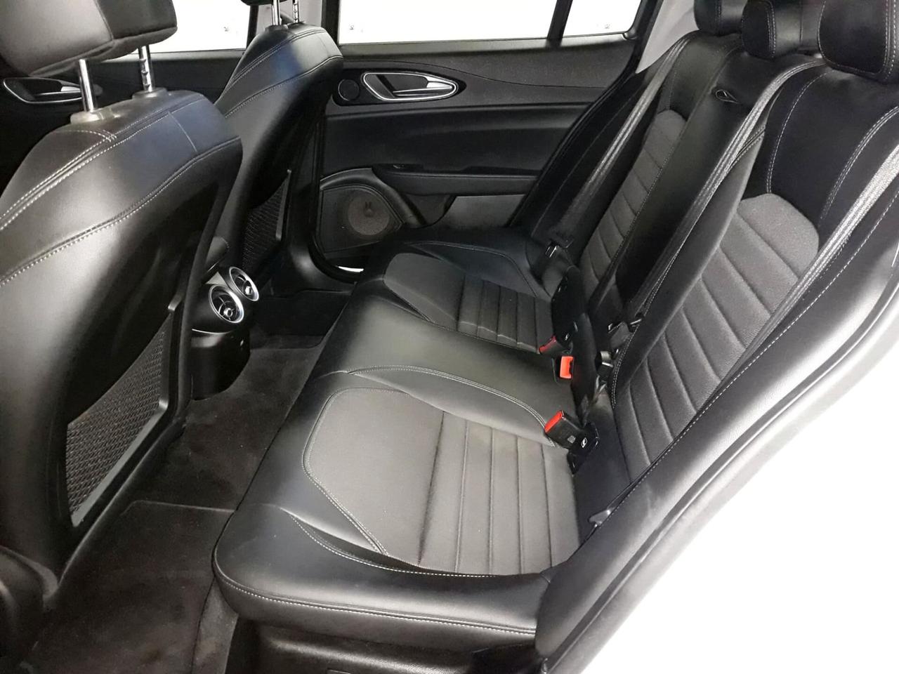 Alfa Romeo Giulia 2.2 Turbodiesel 180 CV AT8 Executive