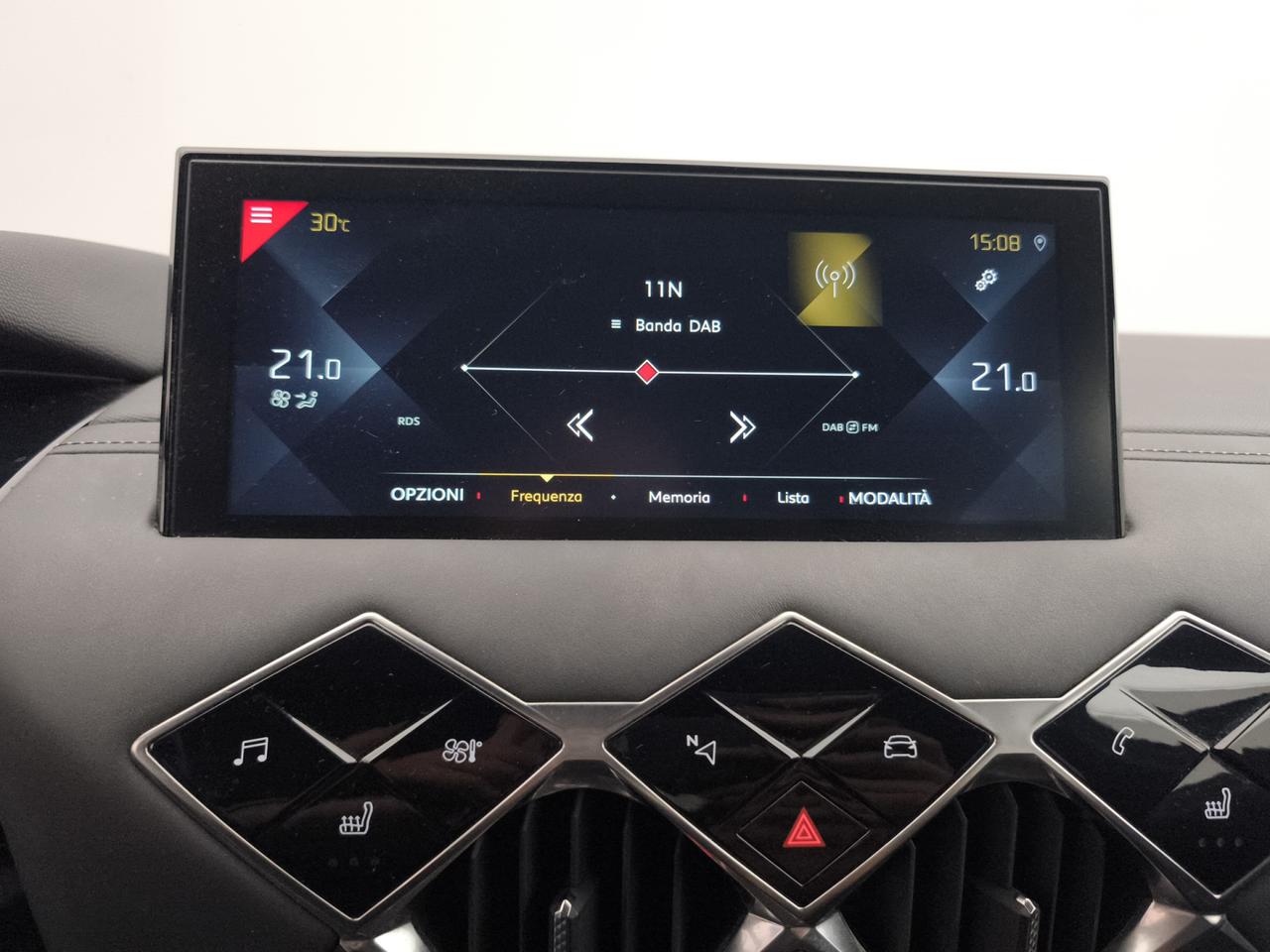 DS DS3 2019 Crossback - DS3 Crossback 1.2 puretech So Chic 130c