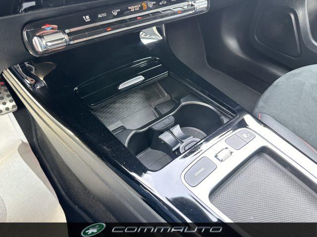 MERCEDES-BENZ A 200 d Automatic AMG Line Premium TETTO APRIBILE