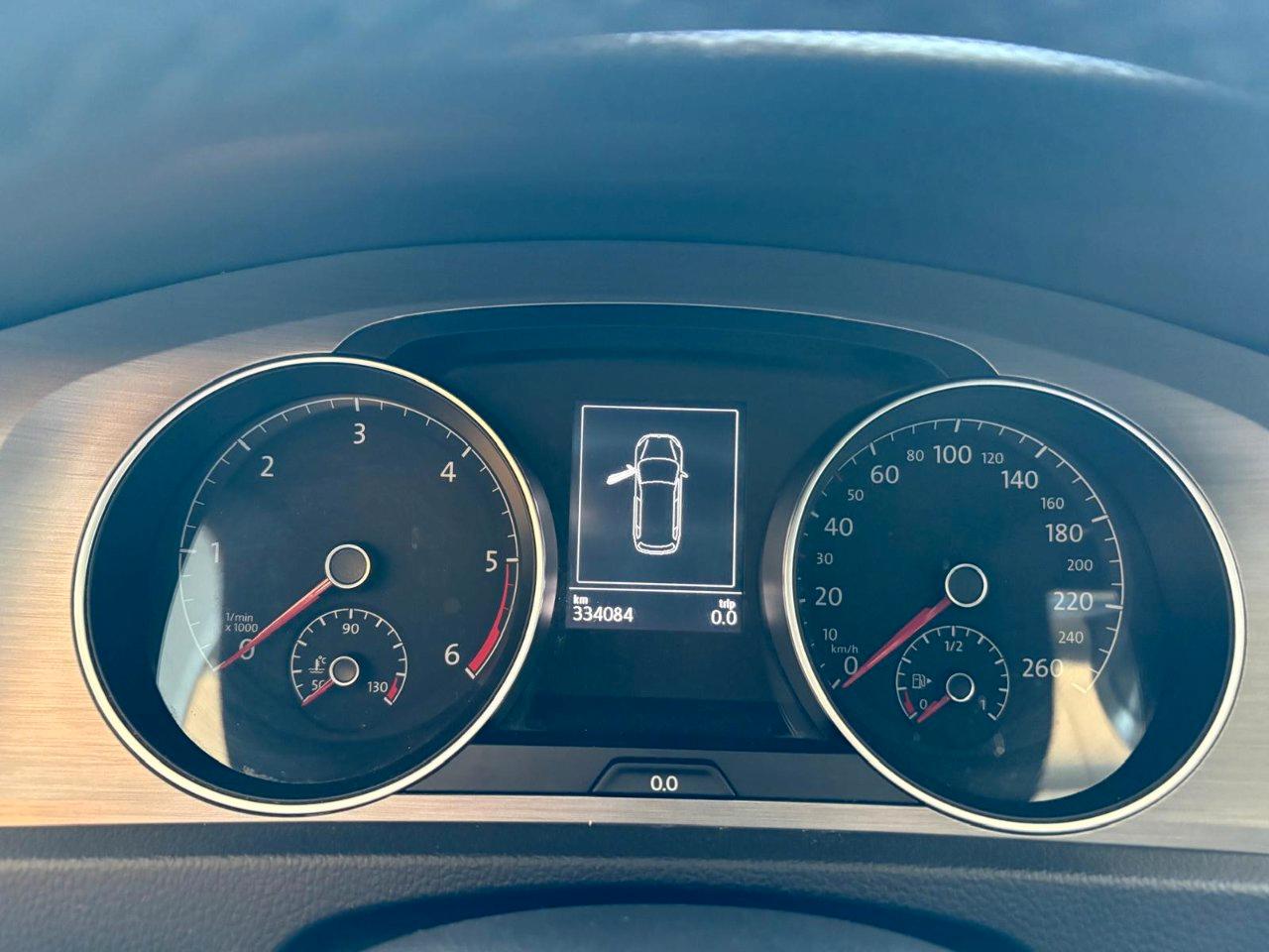 Volkswagen Golf Variant 1.6 tdi Comfortline 110cv OK NEOPATENTATO