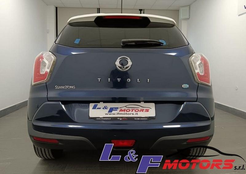 SsangYong Tivoli 1.6 D CAMBIO AUTOMATICO
