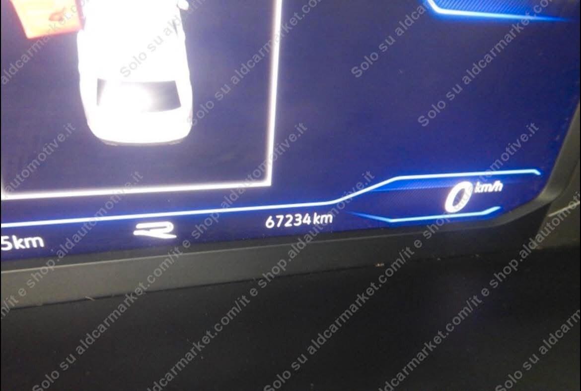 Volkswagen Tiguan 2.0 TDI 150 CV SCR DSG R-Line TETTO NAVY LED BLACK ED. 20