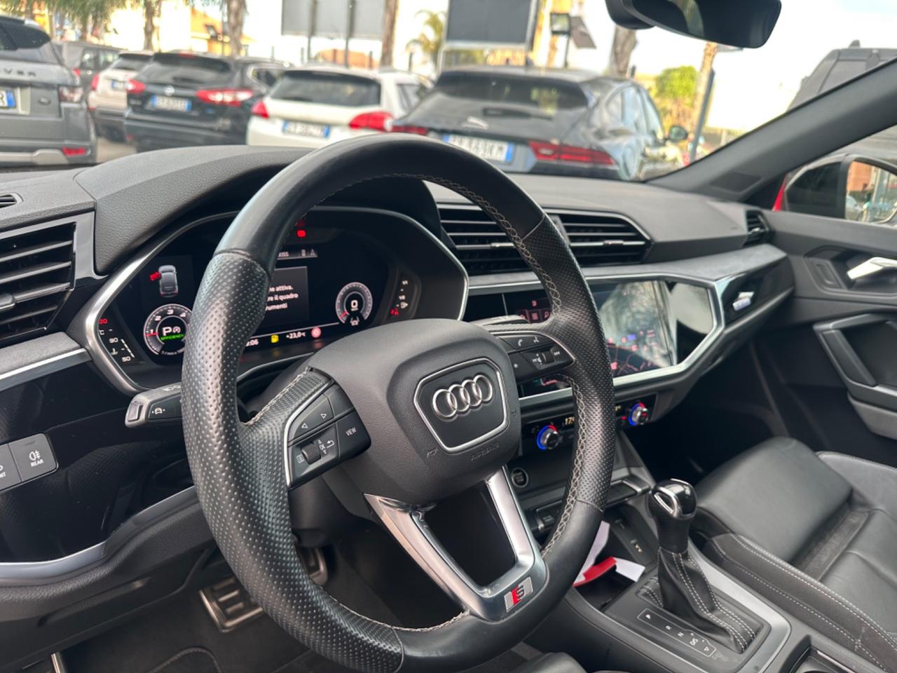 Audi Q3 SPB 40 TDI quattro S tronic Business Plus