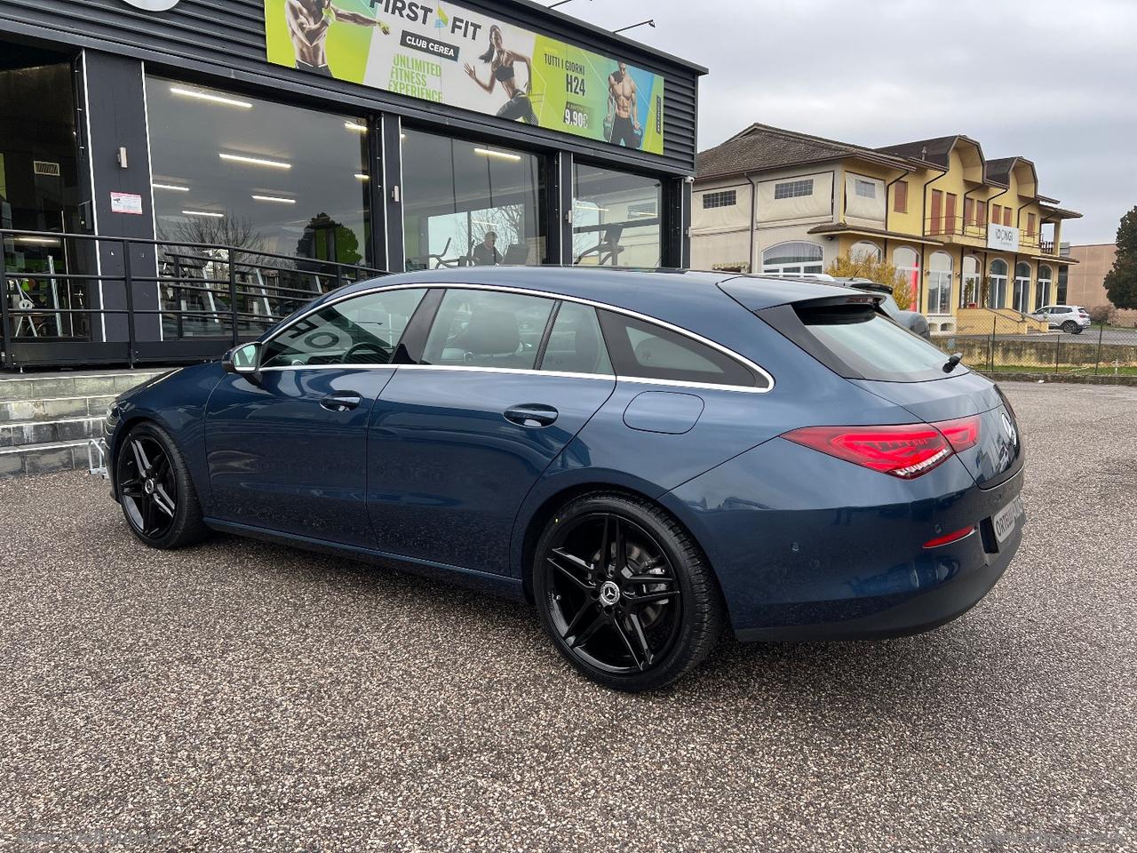 MERCEDES-BENZ CLA 200 d Aut. Shooting Brake Business IVA DEDUCIBILE