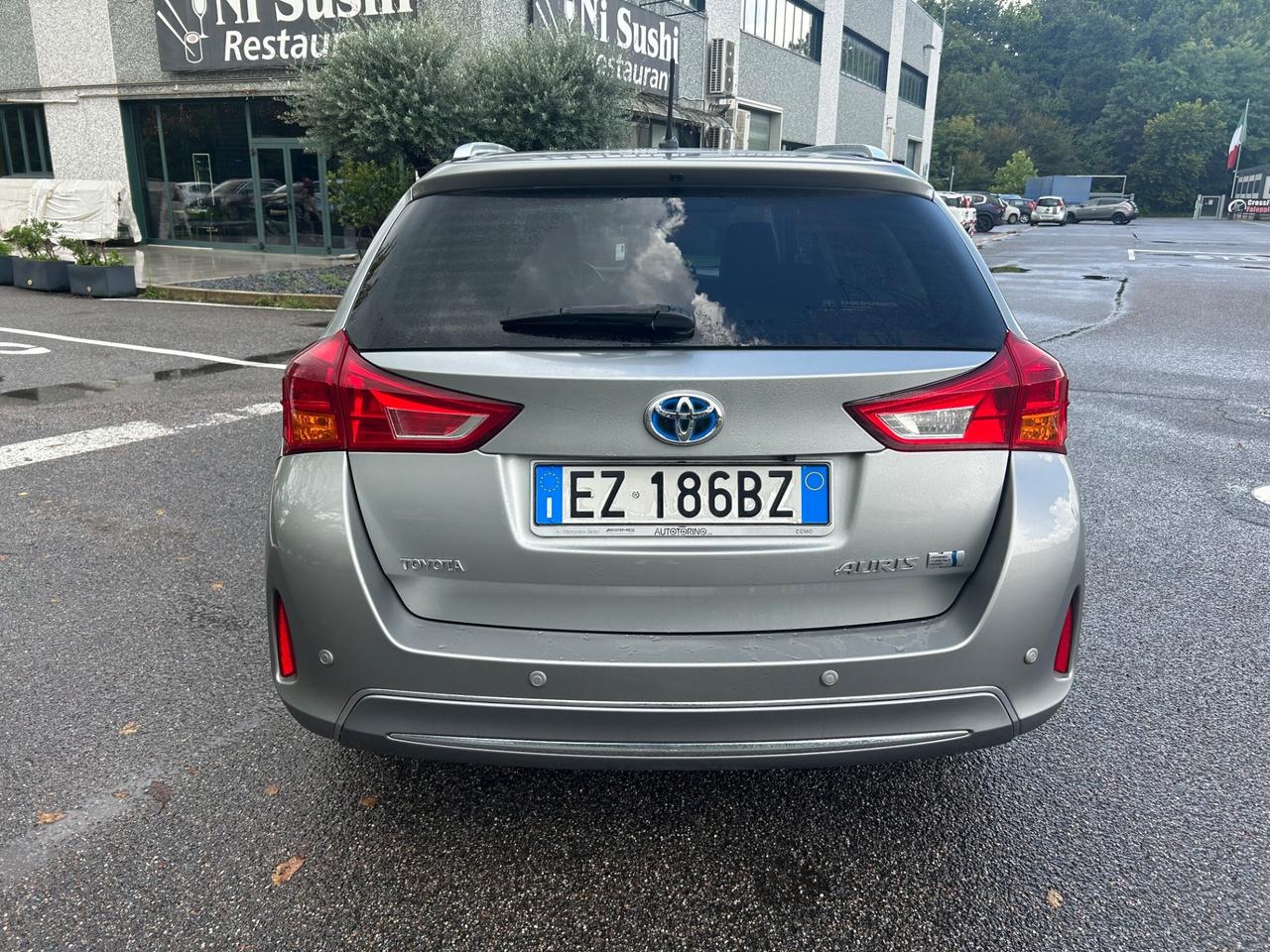 Toyota Auris 1.8 Hybrid Business
