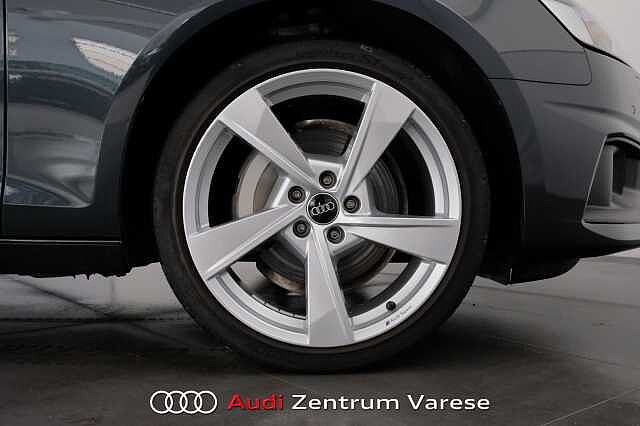 Audi A4 Avant 2022 photo 3