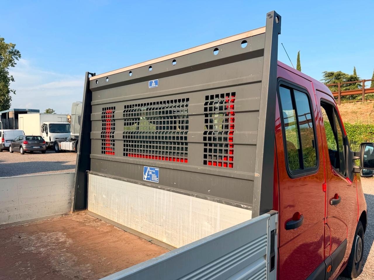 Opel Movano doppia cabina con cassone fisso
